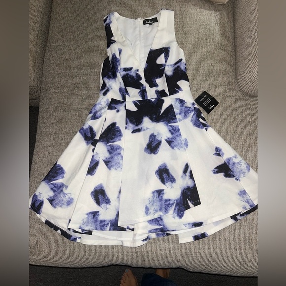 NWT Lulu's chic blue and ivory skater dress size small - Picture 7 of 10